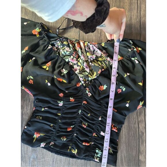 Free People Final Rose Floral Lined V Neck Balloon Sleeve Ruched Blouse Black XS - Picture 12 of 12